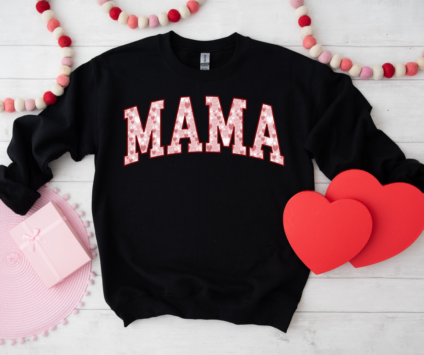 Mama with Hearts