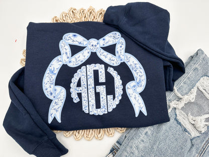 Floral Bow Monogram sweatshirt