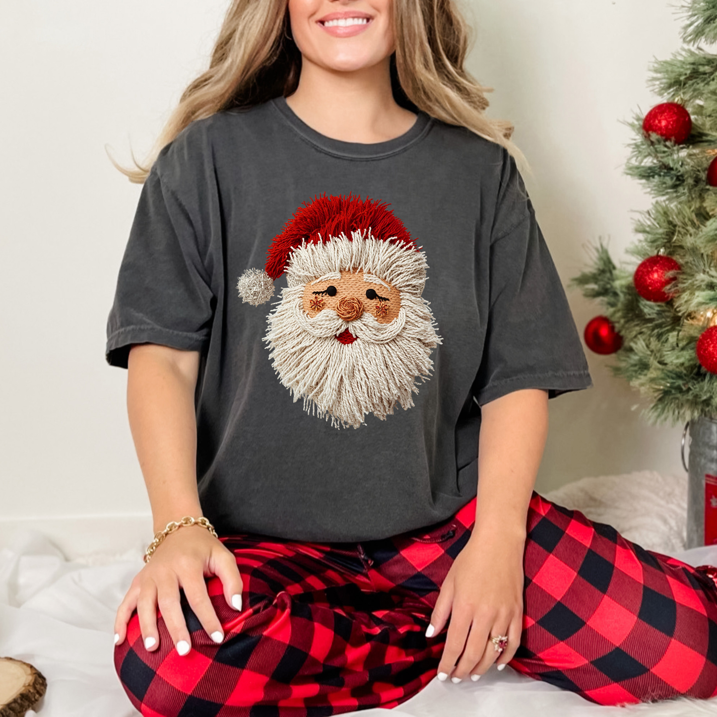 Yarn Santa Tee or Sweatshirt